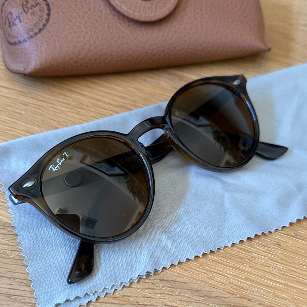 Ray-Ban RB2180 Brown Sunglasses with Brown Case - Picture 2 of 11